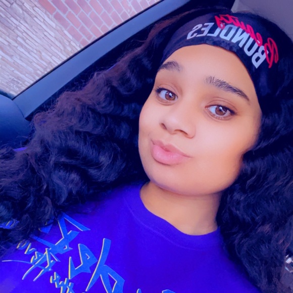 Custom glueless wig - Picture 8 of 15